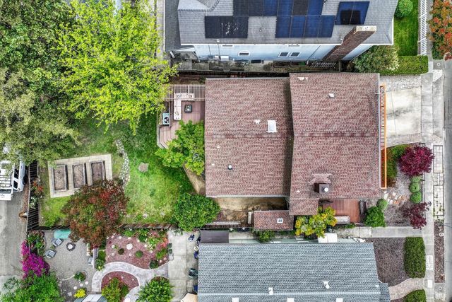 921 W K St, Benicia, CA 94510
