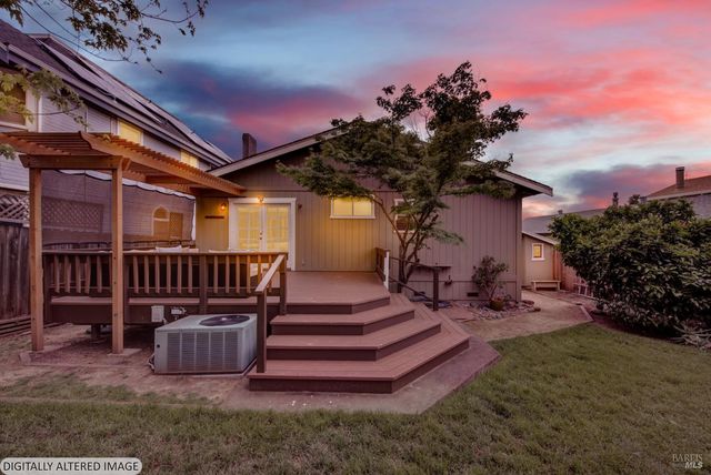 921 W K St, Benicia, CA 94510