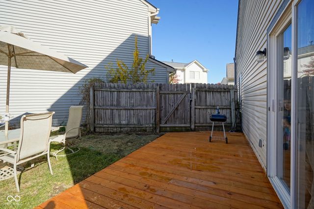 9904 Worthington Boulevard, Fishers, IN 46038