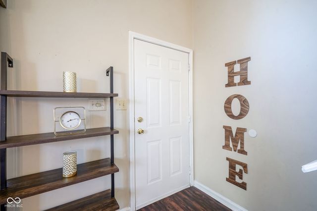 9904 Worthington Boulevard, Fishers, IN 46038