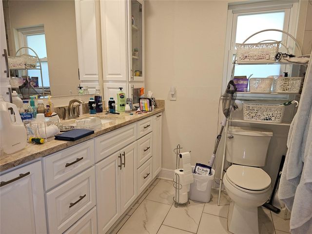 5230 VENETIAN BOULEVARD NE, St Petersburg, FL 33703