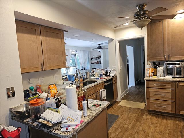 5230 VENETIAN BOULEVARD NE, St Petersburg, FL 33703