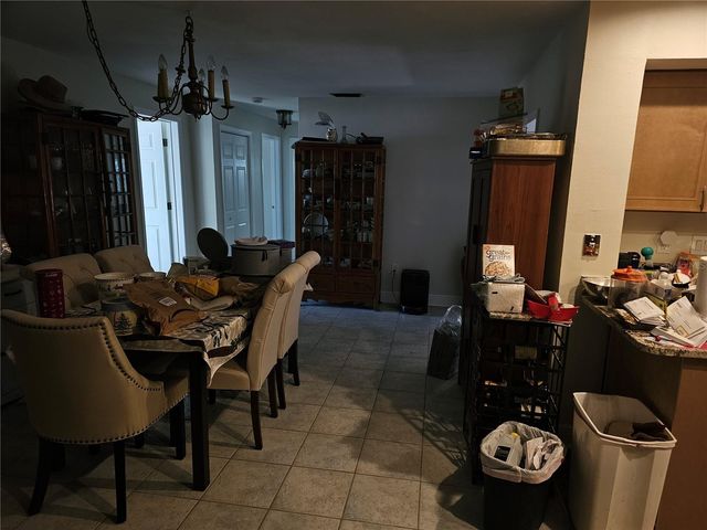 5230 VENETIAN BOULEVARD NE, St Petersburg, FL 33703