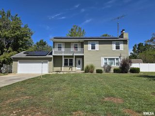 108 MOCKINGBIRD Lane, Woodlawn, IL 62898