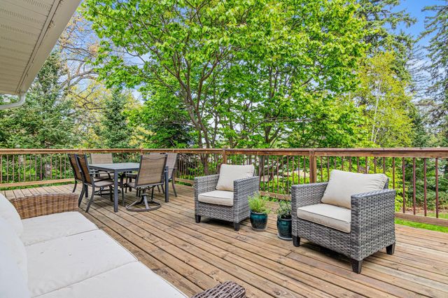 4230 Maple Lane, Minnetonka, MN 55345