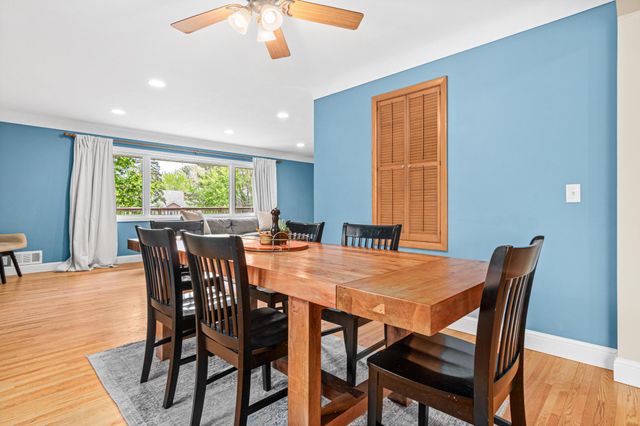 4230 Maple Lane, Minnetonka, MN 55345
