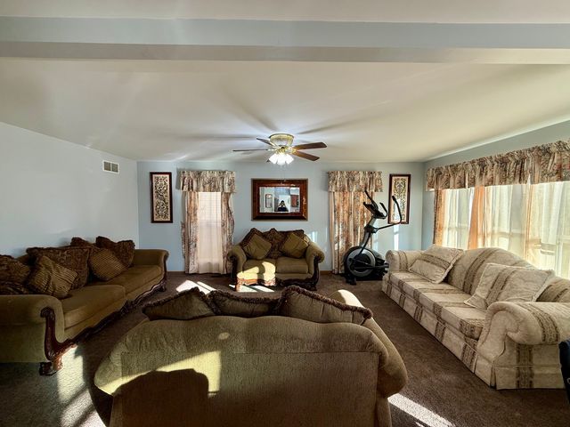 601 Greystone Lane, Bolingbrook, IL 60440