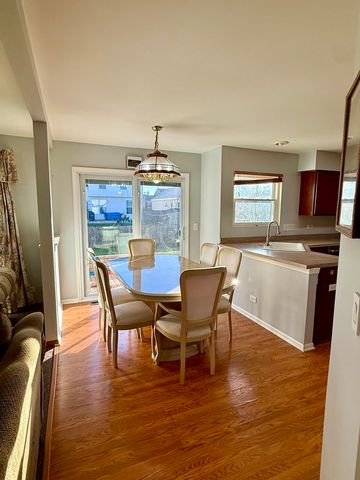 601 Greystone Lane, Bolingbrook, IL 60440