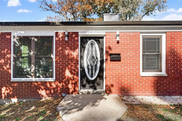 519 Bismark Avenue, Rock Hill, MO 63119