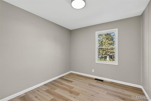 519 Bismark Avenue, Rock Hill, MO 63119