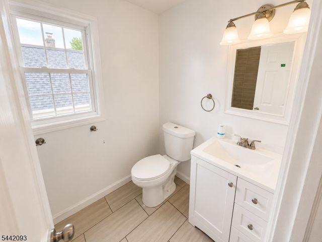 249 Mountain Ave, North Plainfield Boro, NJ 07060