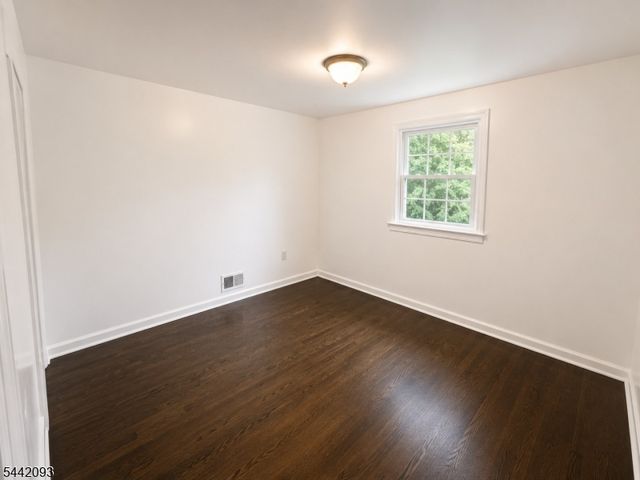 249 Mountain Ave, North Plainfield Boro, NJ 07060