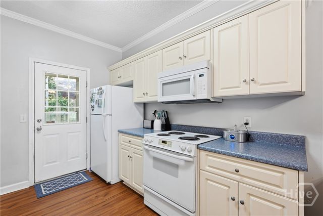 6 Chaintree Drive, Savannah, GA 31419