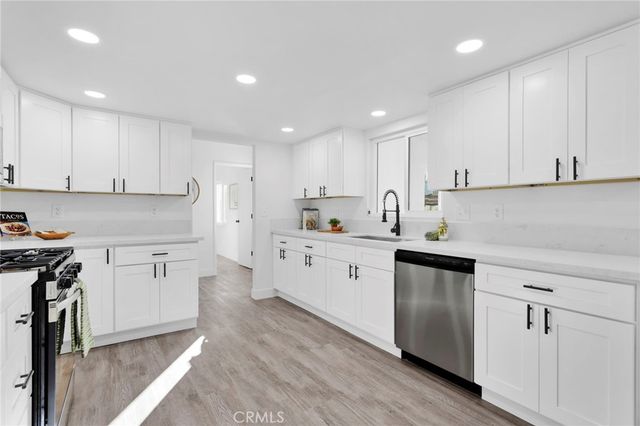 16096 Village Drive, Victorville, CA 92394