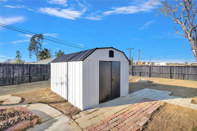 16096 Village Drive, Victorville, CA 92394