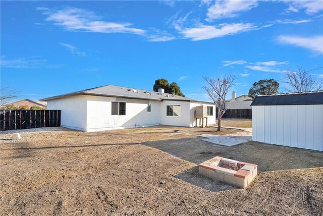 16096 Village Drive, Victorville, CA 92394