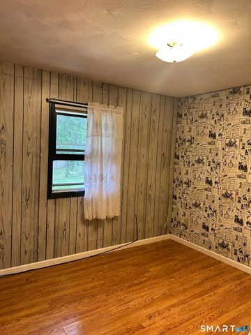 85 Mason Avenue, Waterbury, CT 06708