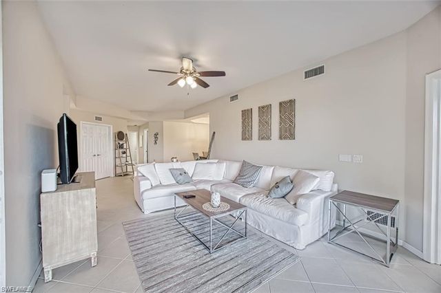 3091 Meandering WAY # 102, Fort Myers, FL 33905