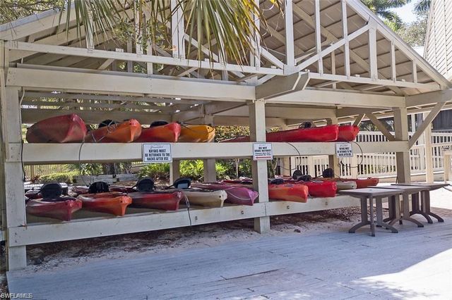 3091 Meandering WAY # 102, Fort Myers, FL 33905