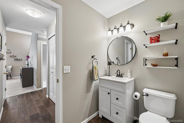 2036 Ashwood Place, Highlands Ranch, CO 80129