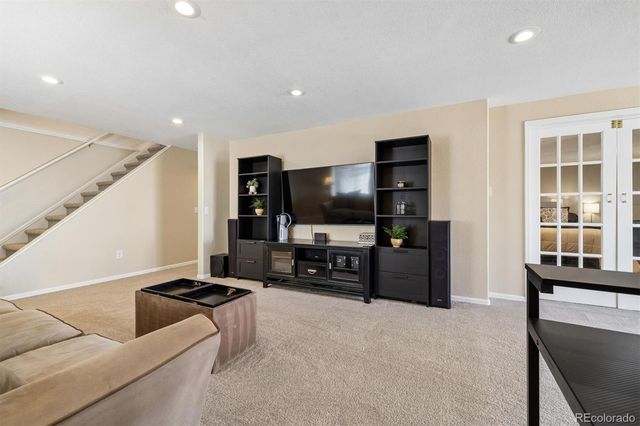 2036 Ashwood Place, Highlands Ranch, CO 80129
