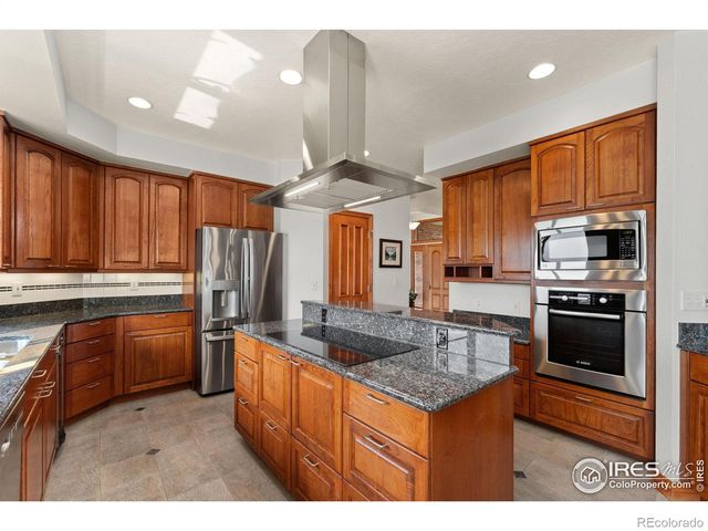 3913 Valley Oak Drive, Loveland, CO 80538