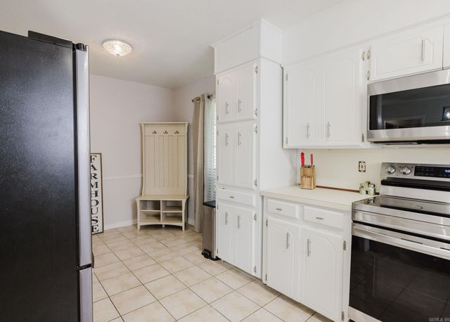 2101 Fox Trail, Benton, AR 72019