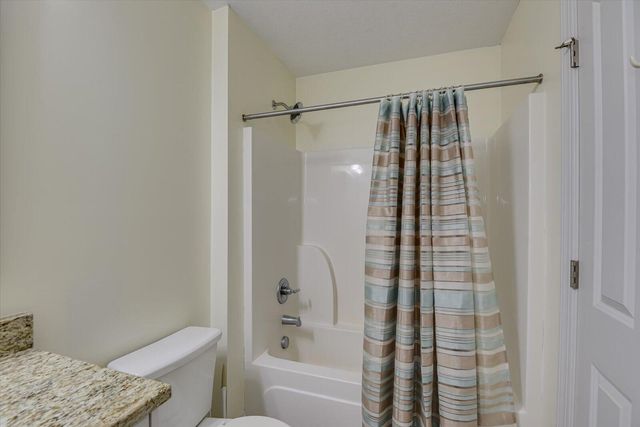 303 CUTTYSARK Point, Mccormick, SC 29835