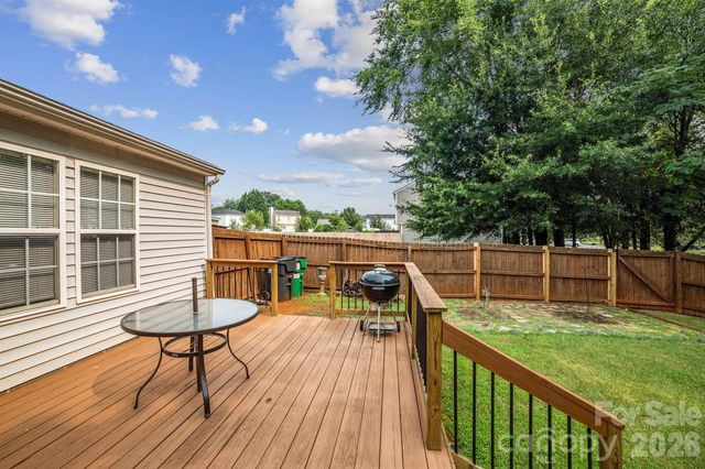 1508 Hollow Maple Drive, Charlotte, NC 28216