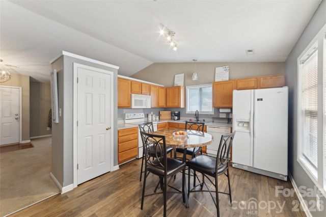 1508 Hollow Maple Drive, Charlotte, NC 28216