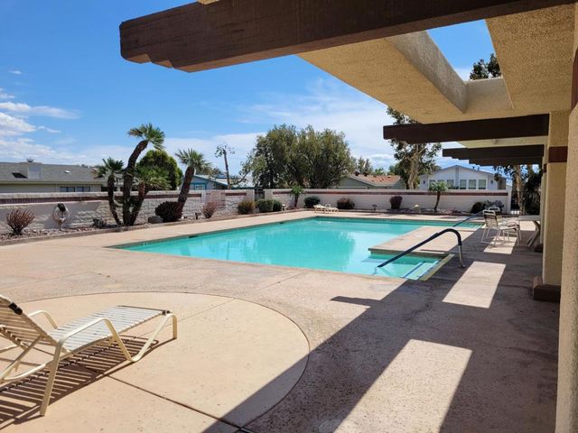 15300 Palm Drive 114, Desert Hot Springs, CA 92240