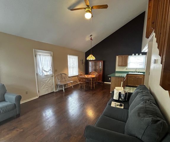 47 W River Road, Gladwin, MI 48624