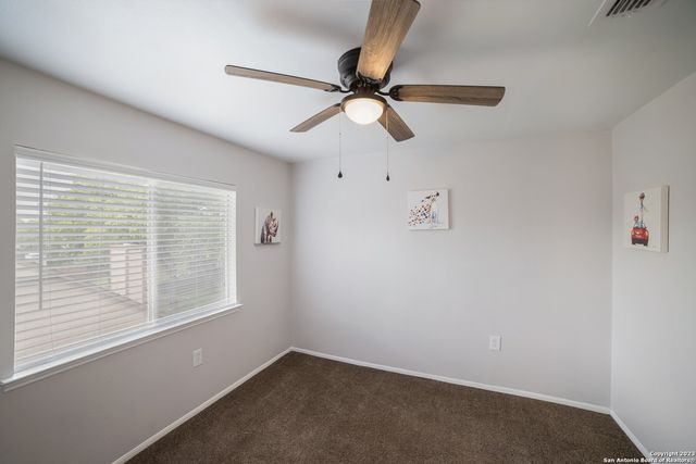 14718 Hillside Vw, San Antonio, TX 78233