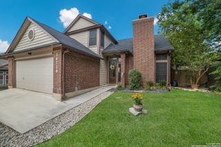 14718 Hillside Vw, San Antonio, TX 78233