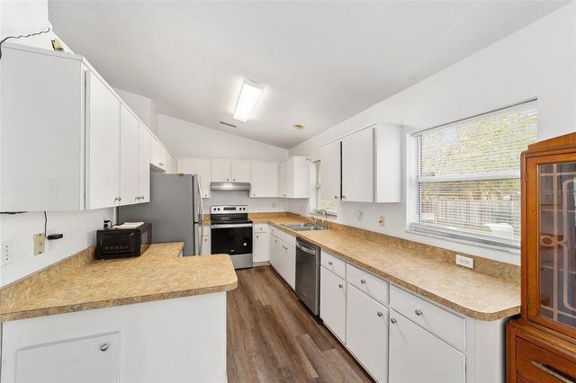 6425 NW 12TH AVENUE, Ocala, FL 34475