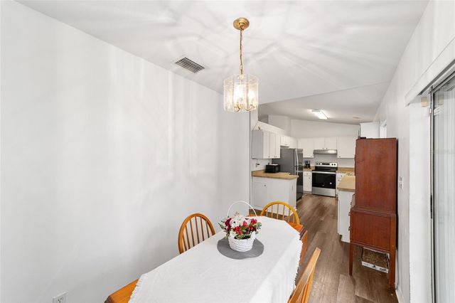 6425 NW 12TH AVENUE, Ocala, FL 34475