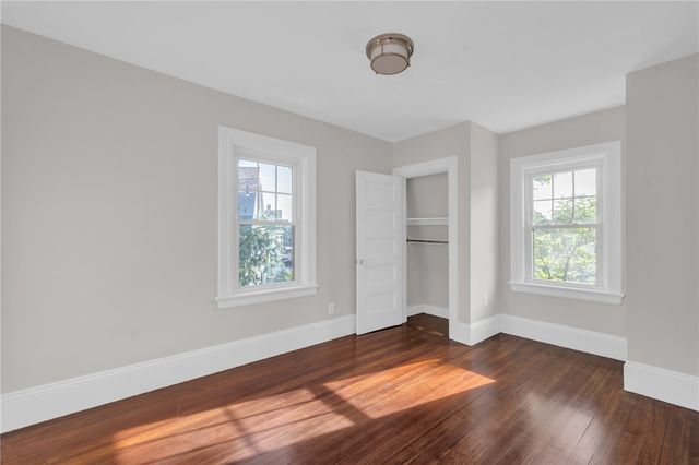 19 Rhode Island Avenue, Providence, RI 02906