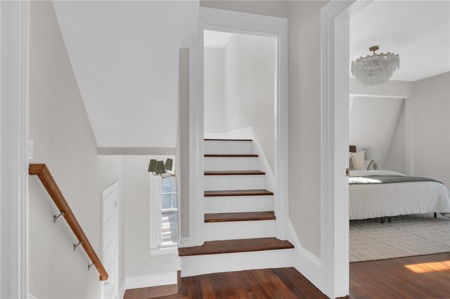 19 Rhode Island Avenue, Providence, RI 02906