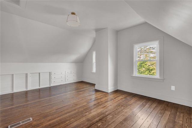 19 Rhode Island Avenue, Providence, RI 02906