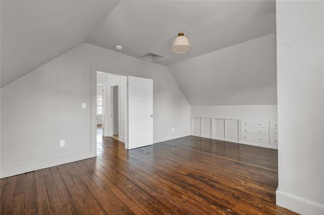 19 Rhode Island Avenue, Providence, RI 02906