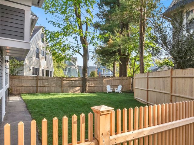 19 Rhode Island Avenue, Providence, RI 02906