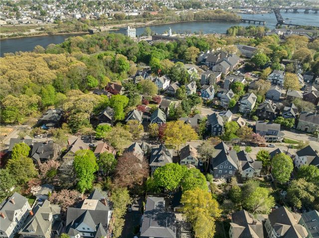 19 Rhode Island Avenue, Providence, RI 02906