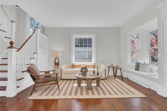 19 Rhode Island Avenue, Providence, RI 02906