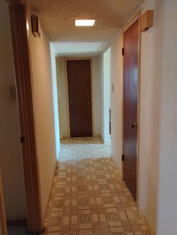 6307 S Solona Circle S, Haltom City, TX 76117