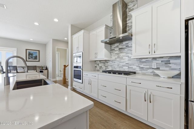 413 MARQUESA Circle, St. Johns, FL 32259