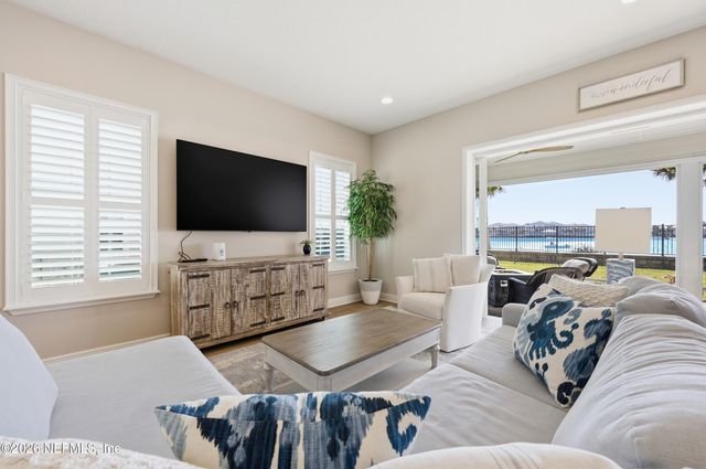 413 MARQUESA Circle, St. Johns, FL 32259