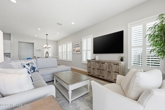 413 MARQUESA Circle, St. Johns, FL 32259