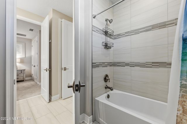 413 MARQUESA Circle, St. Johns, FL 32259