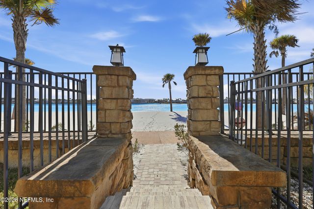 413 MARQUESA Circle, St. Johns, FL 32259