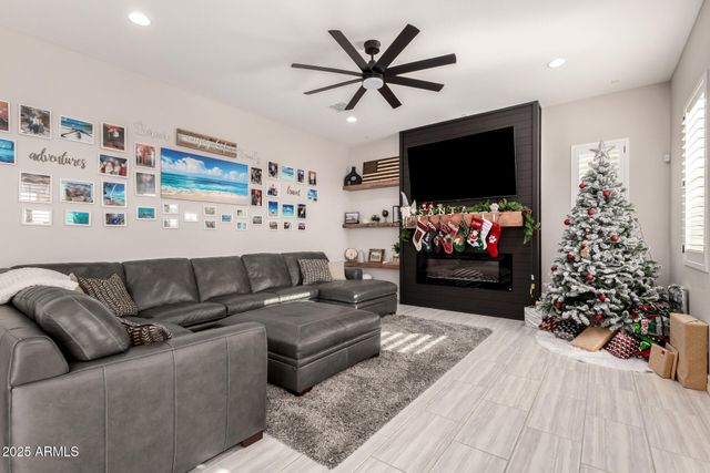 14045 W MARIPOSA GRANDE --, Surprise, AZ 85387